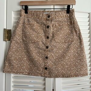 Kimchi Blue 90s Style Brown Floral Mini Skirt Button Front High Waist Size 6